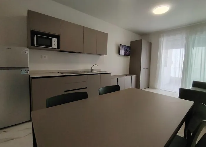 Modern Flat With Lovely Terrace In * Bibione