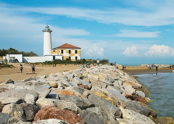 Modern Flat With Lovely Terrace In *