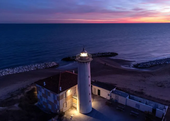 Modern Flat With Lovely Terrace In Apartment *